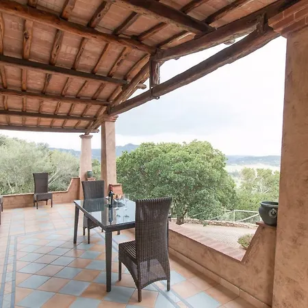 Bed & Breakfast Cucinino, Bagno, Ingresso Indipendente In