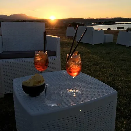 Vista Mare, Ingresso Indipendente In