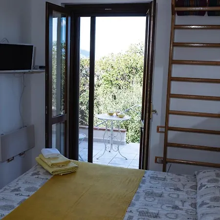 Couette-café Vista Mare, Ingresso Indipendente In