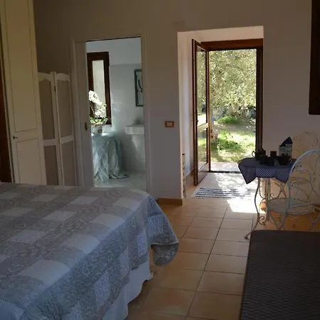 Couette-café Vista Mare, Ingresso Indipendente In
