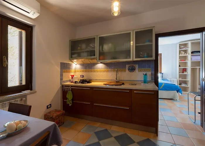 Vista Mare, Ingresso Indipendente In