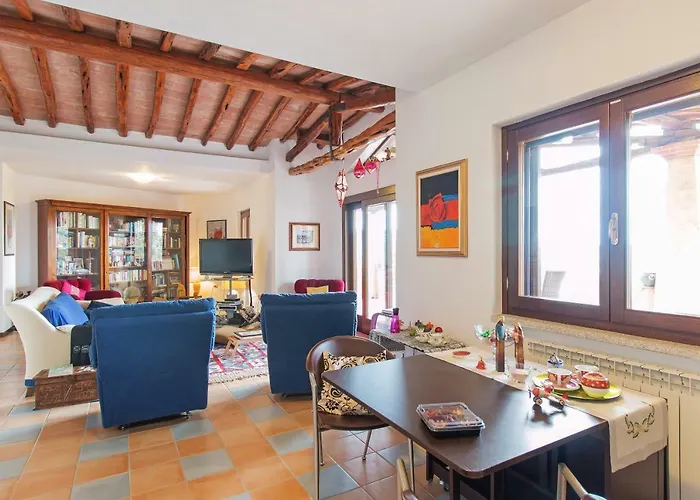 Vista Mare, Ingresso Indipendente In