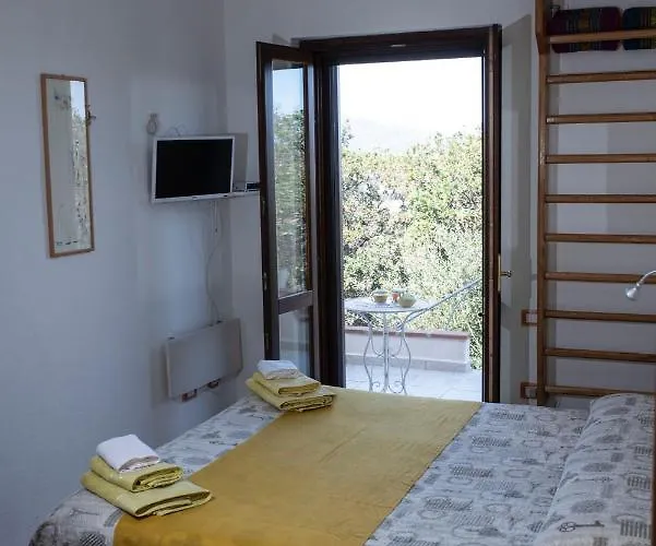 Vista Mare, Ingresso Indipendente In